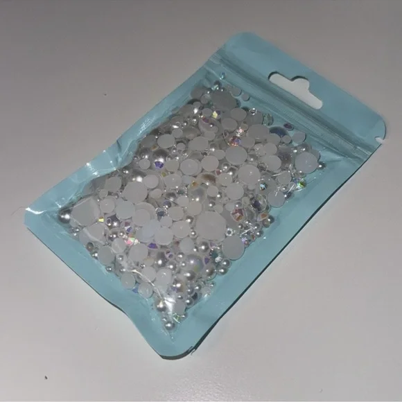 3800pcs FLAT-BACK PEARLS & RHINESTONE - Picture 3 of 3